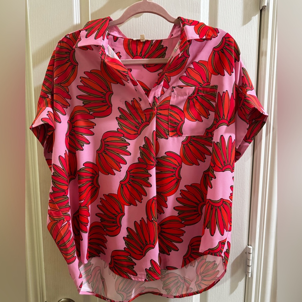 JODIFL Pink and Red Floral Blouse